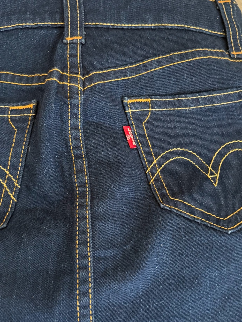 Levi’s Type 1 Jean Dress Sleeveless Dark Blue Denim Dress - Classic Button-Front - Picture 6 of 6